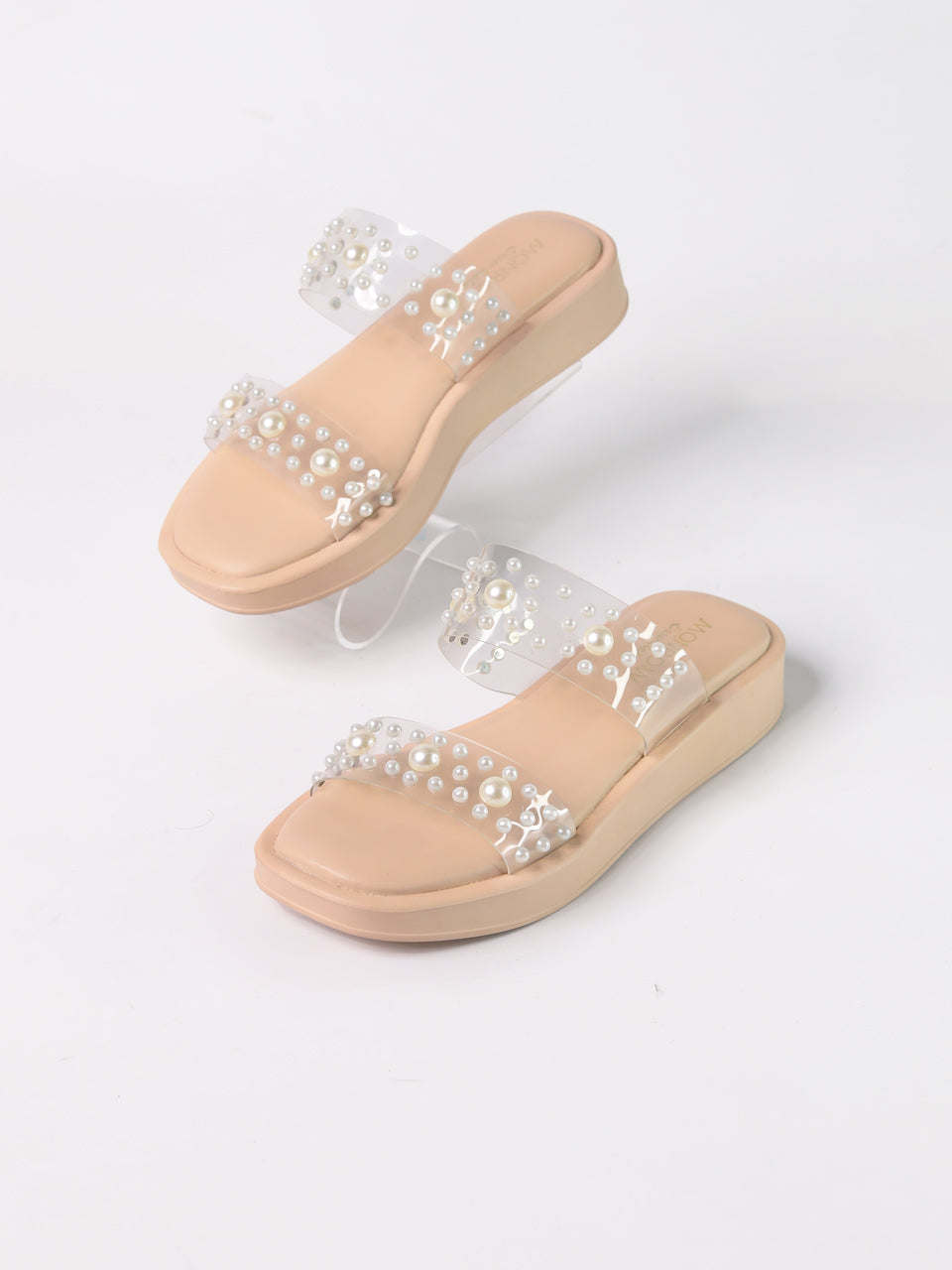 Cerys Cream Flats