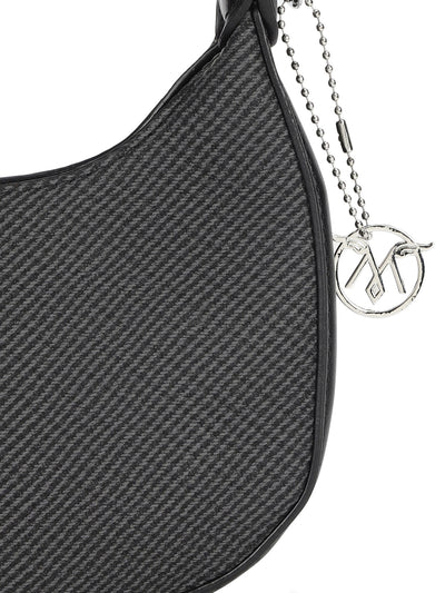 Clovi Black Handheld Bag