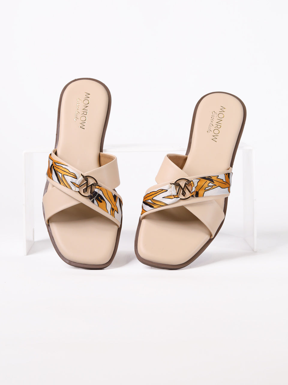 Zoria Cream Flats
