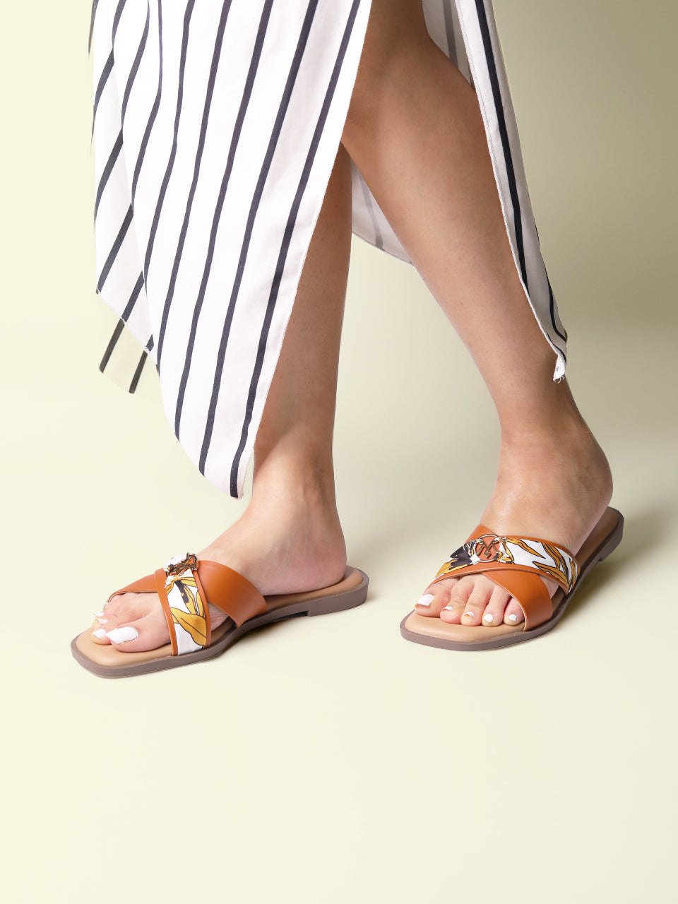 Zoria Tan Flats