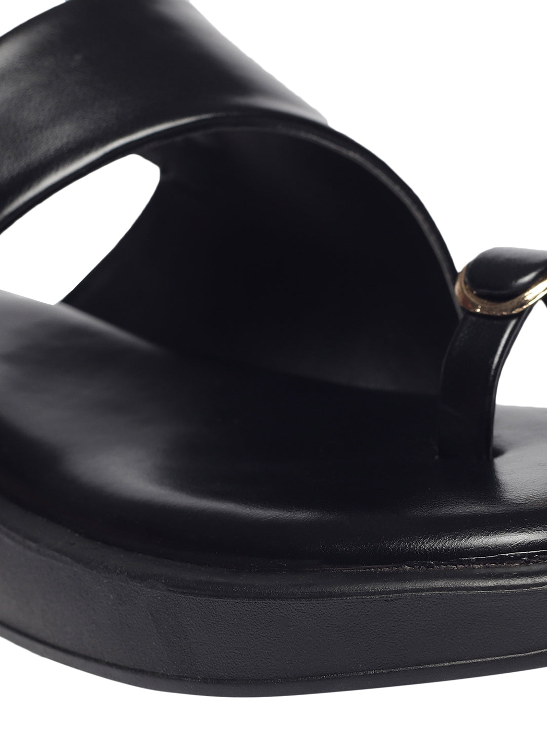 Gracey Black Flat