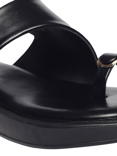 Gracey Black Flat