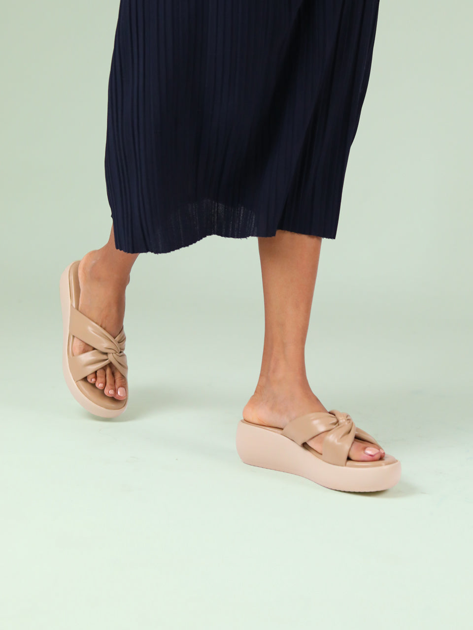 Galima Beige Flatform Heels