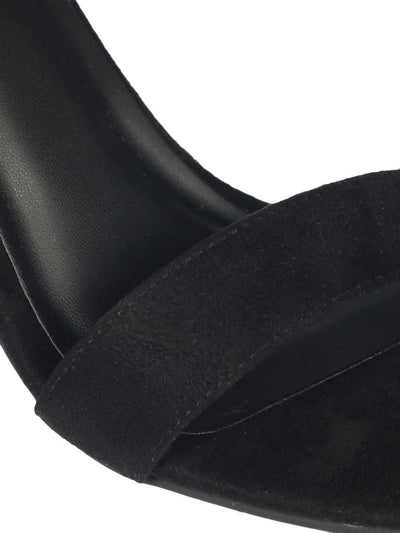 Ban Black Heels