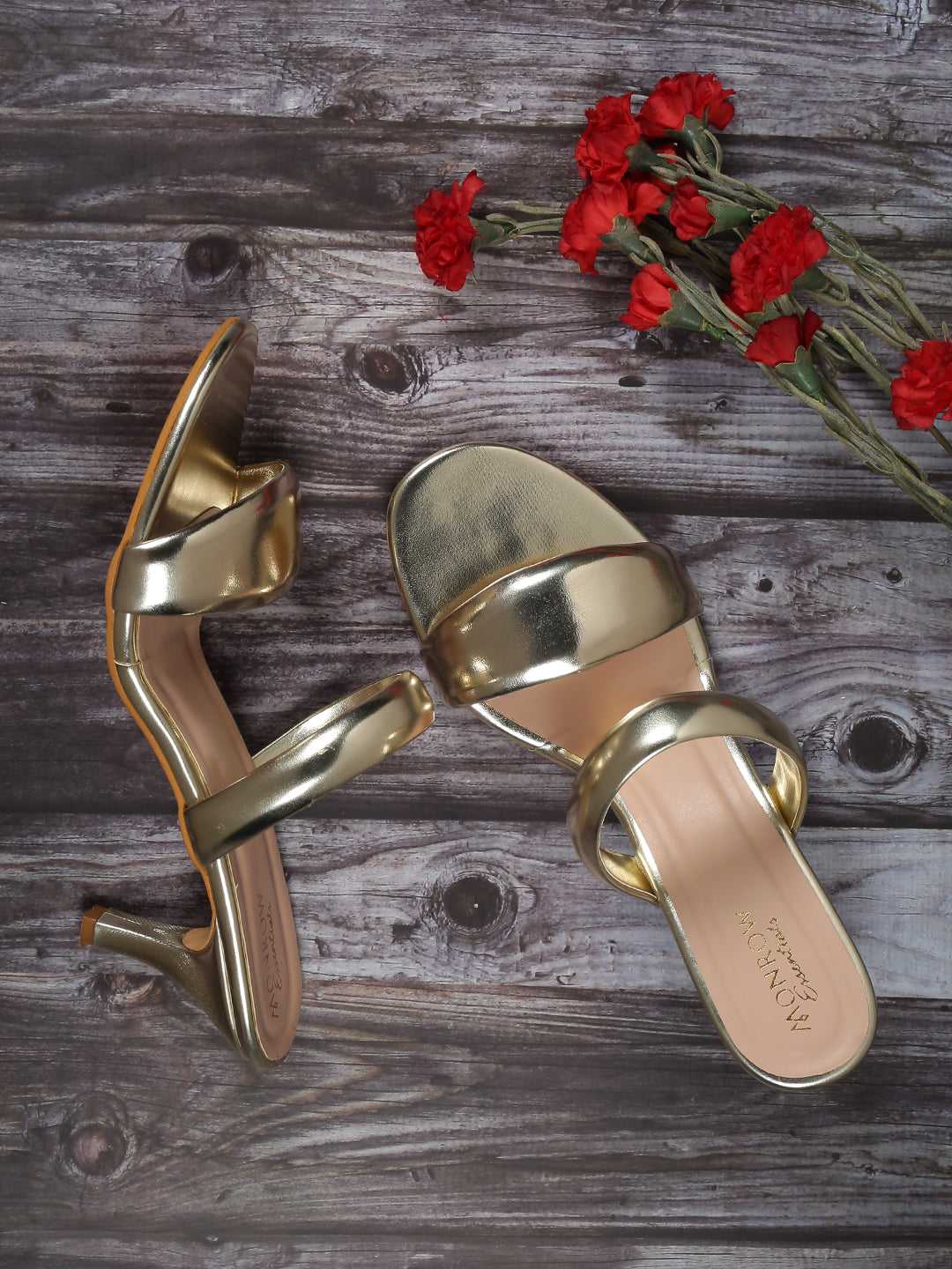 Brigitte Gold Kitten Heel