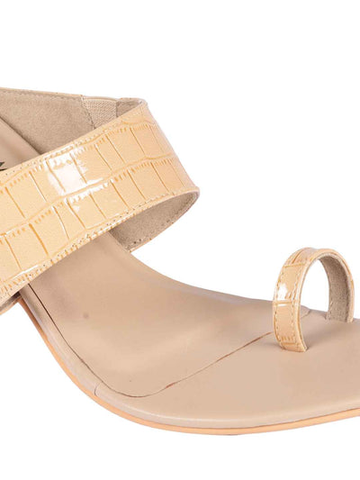 Moe Cream Block Heels