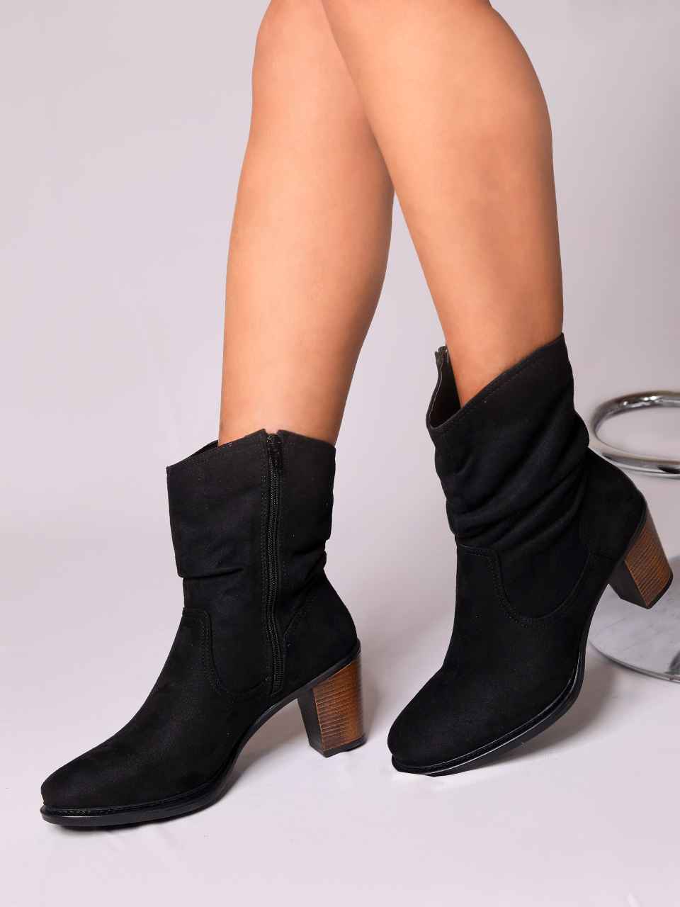 Sarah Black Boots